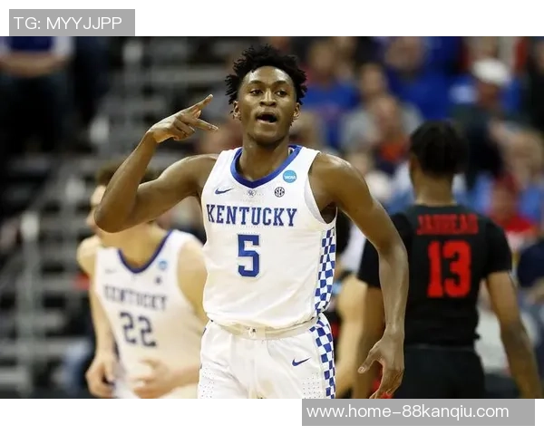 伊曼纽尔奎克利：篮球场上的闪耀新星与未来希望