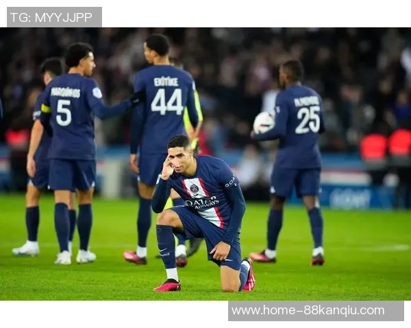 巴萨与巴黎激战正酣在线直播全程回顾与精彩瞬间分析